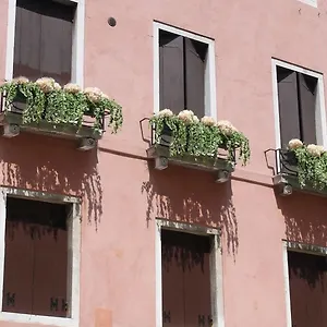 Casa Delle Ortensie Apartamento Venecia